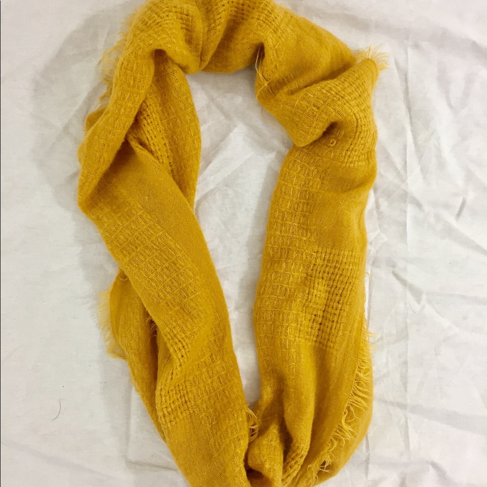Infinity scarf